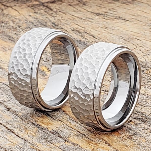 mens-polished-step-edges-hammered-rings