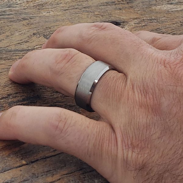 athens-cross-brushed-tungsten-wedding-band