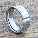 bryson-beveled-8mm-horizontal-womens-tungsten-rings